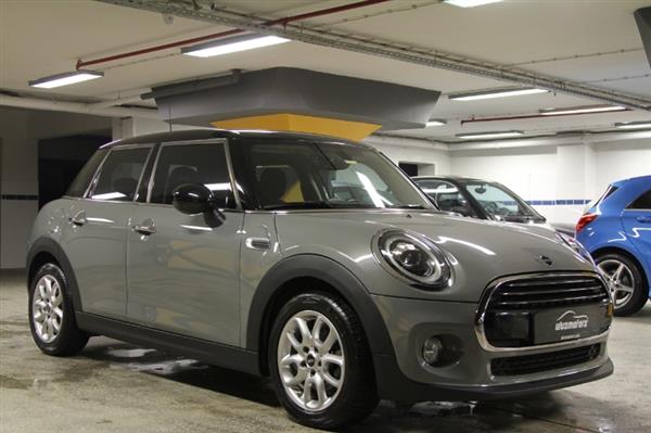 Mini Cooper 15 D Pepperchili Otomatik Araç Detay
